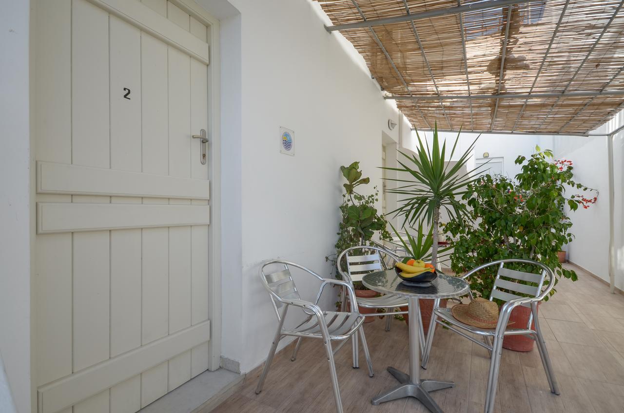 Depis Suites Naxos City Exterior foto